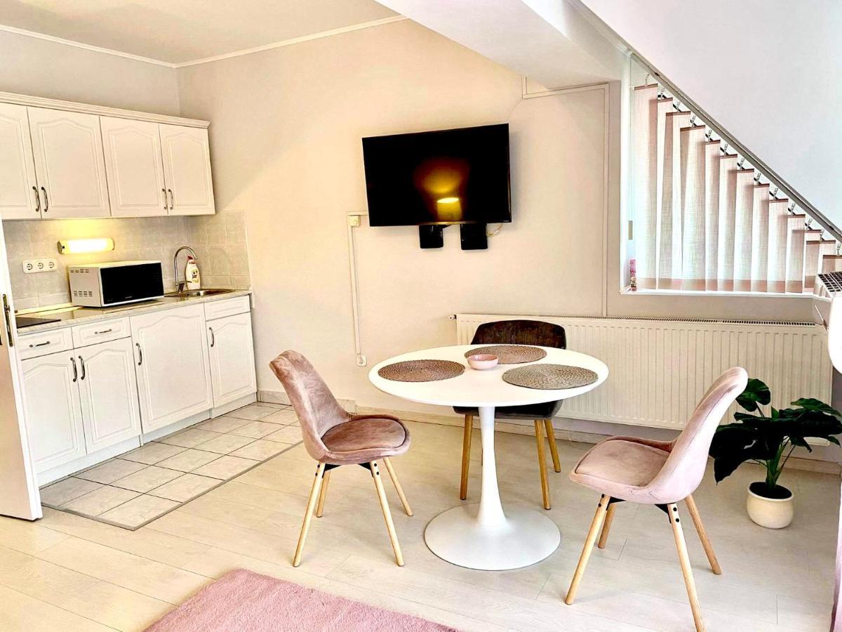 Roselio City Home Hévíz Exteriér fotografie